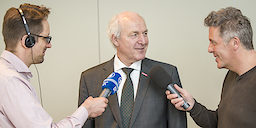Präsident Franz Xaver Peteranderl stand der Presse Rede und Antwort. Präsident Franz Xaver Peteranderl stand der Presse Rede und Antwort.