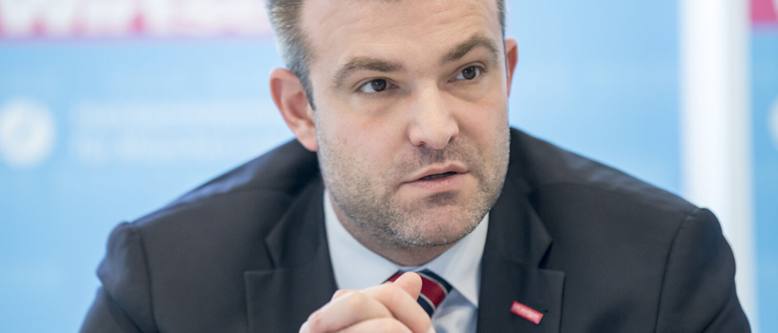 Georg Schlagbauer Georg Schlagbauer