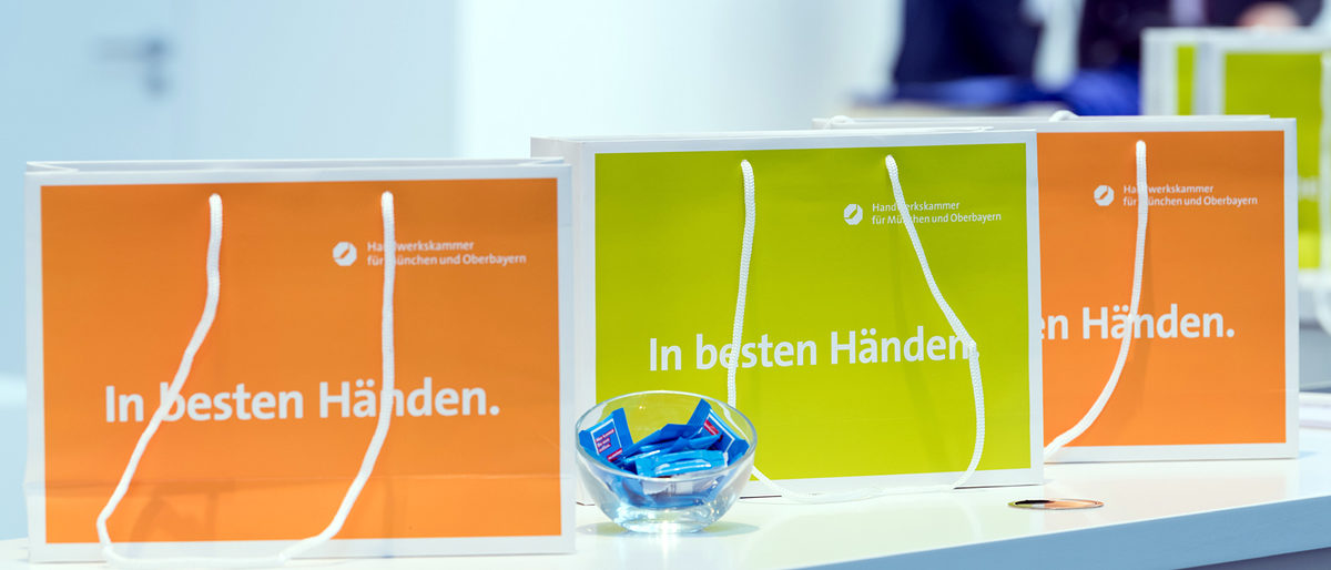 Stand der Handwerkskammer Muenchen und Oberbayern auf der Interantionalen Handwerksmesse. Schlagwort(e): Internationale Handwerskmesse, Handwerksmesse, Messe, Handwerk
