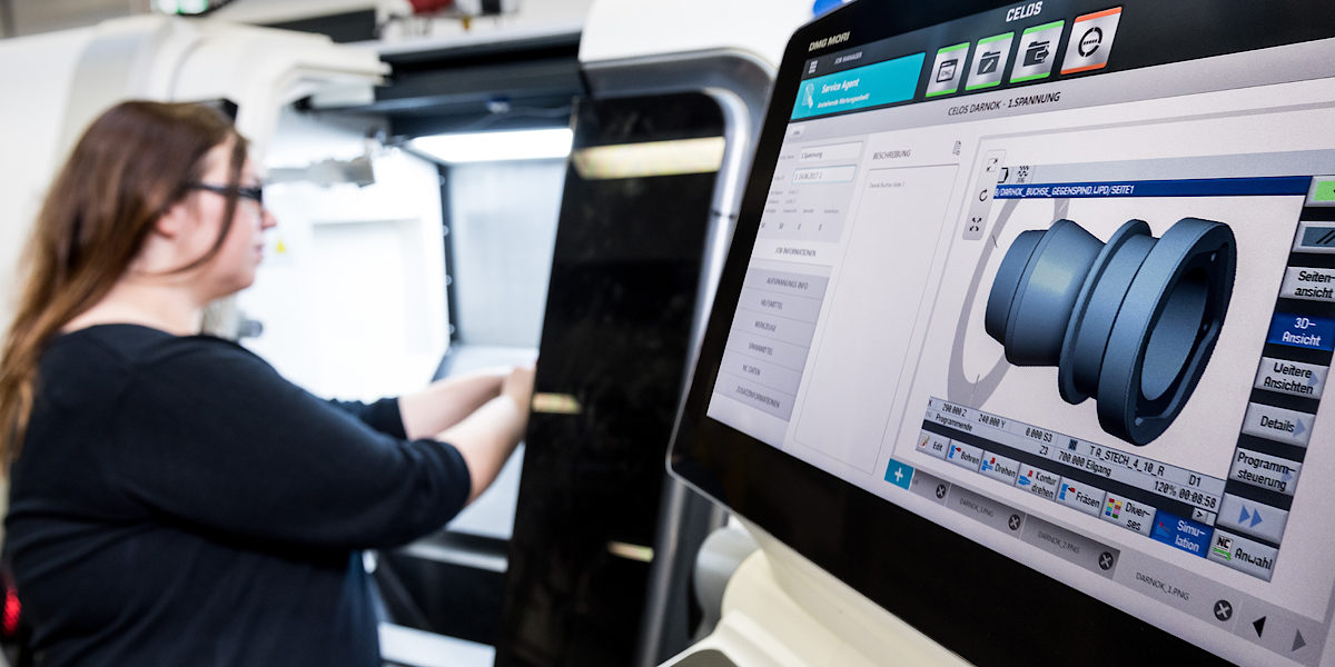 HWK, Kassel, Digitalisierung, Digital, Handwerk, Handwerker, CNC Maschine, Buildungszentrum, Bildungszentrum