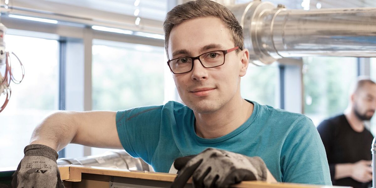 Ausbildung, Auszubildende, Auszubildender, Lehrling, Werkstatt, SHK, Sanitärtechnik, Klimatechnik, Heizungstechnik, Haustechnik, 20733