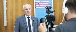 Franz Xaver Peteranderl, Interview