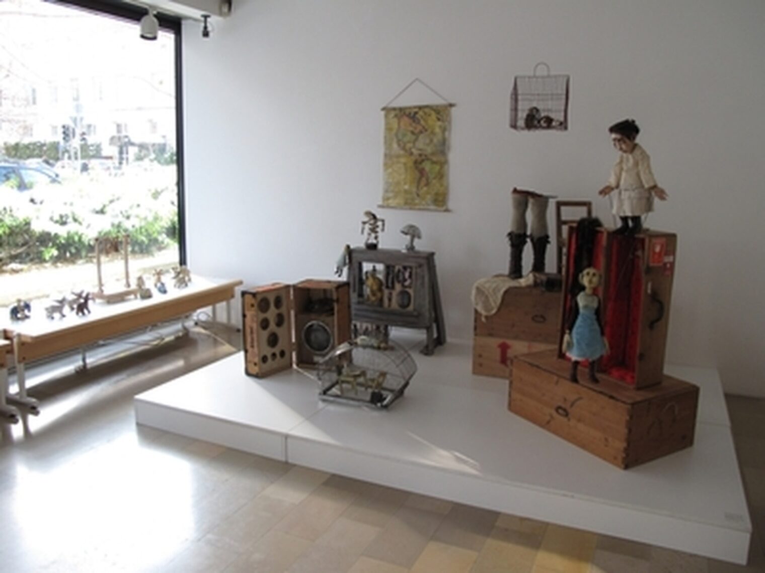 Künstlerisches Spielzeug - Spielerische Kunst Künstlerisches Spielzeug - Spielerische Kunst