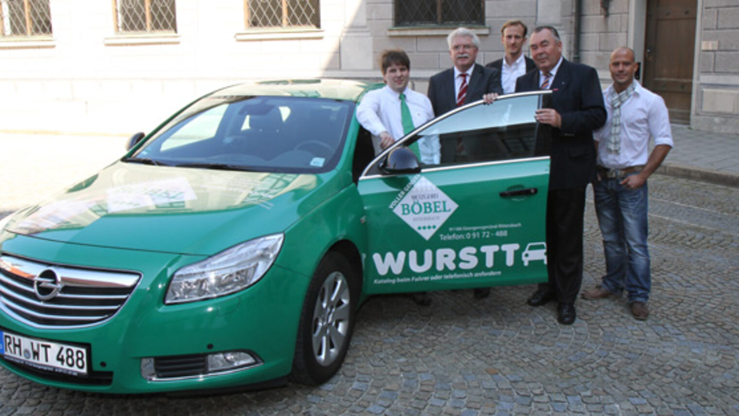 Diskutierten beim Tag des Handwerks über Handwerk 2.0 (v.l.n.r.): Claus Böbel von der Metzgerei Böbel, Wirtschaftsminister Martin Zeil, Tim-Olaf Sülzer von Rixen Cableways, BHT-Präsident Heinrich Traublinger, MdL a. D. und Christian Balletshofer von der Bäckerei-Konditorei Balletshofer